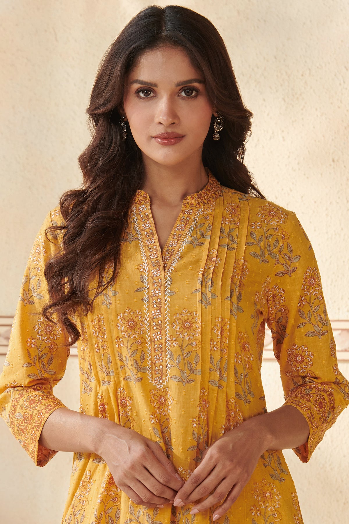 Gulbarg Nazia Sanganeri Kurta