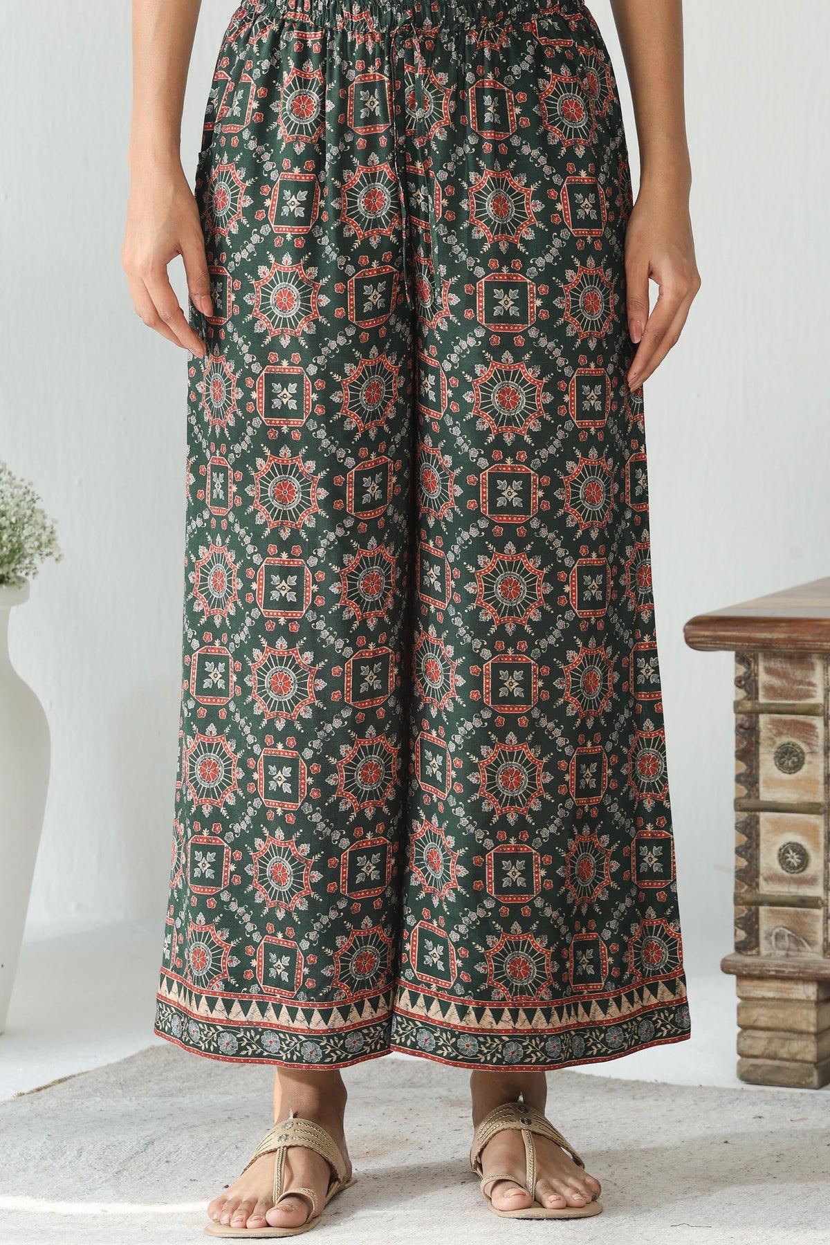 Surplus: Rangrez Ziah Palazzo