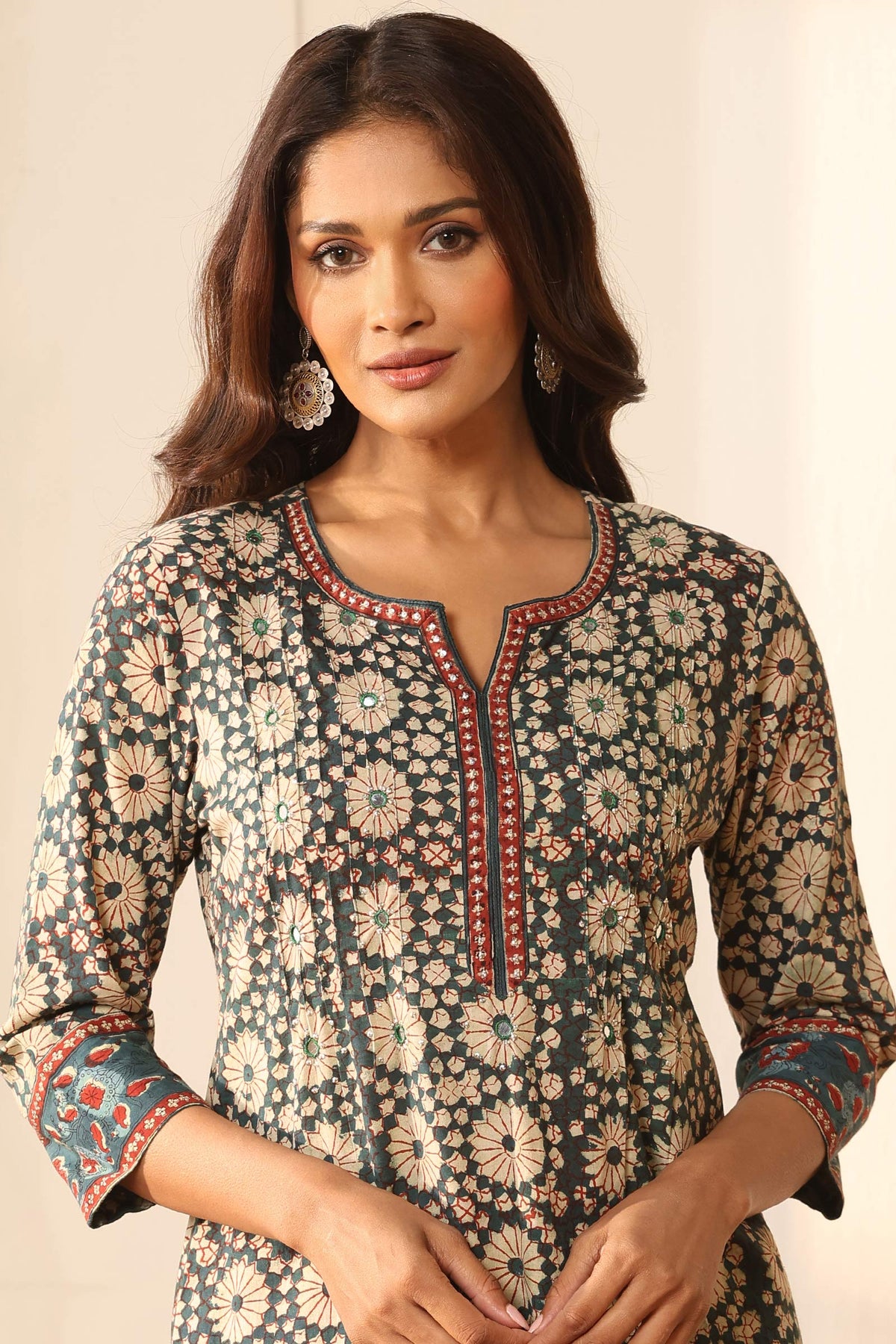 Sehra Mehreen Bagru Kurta