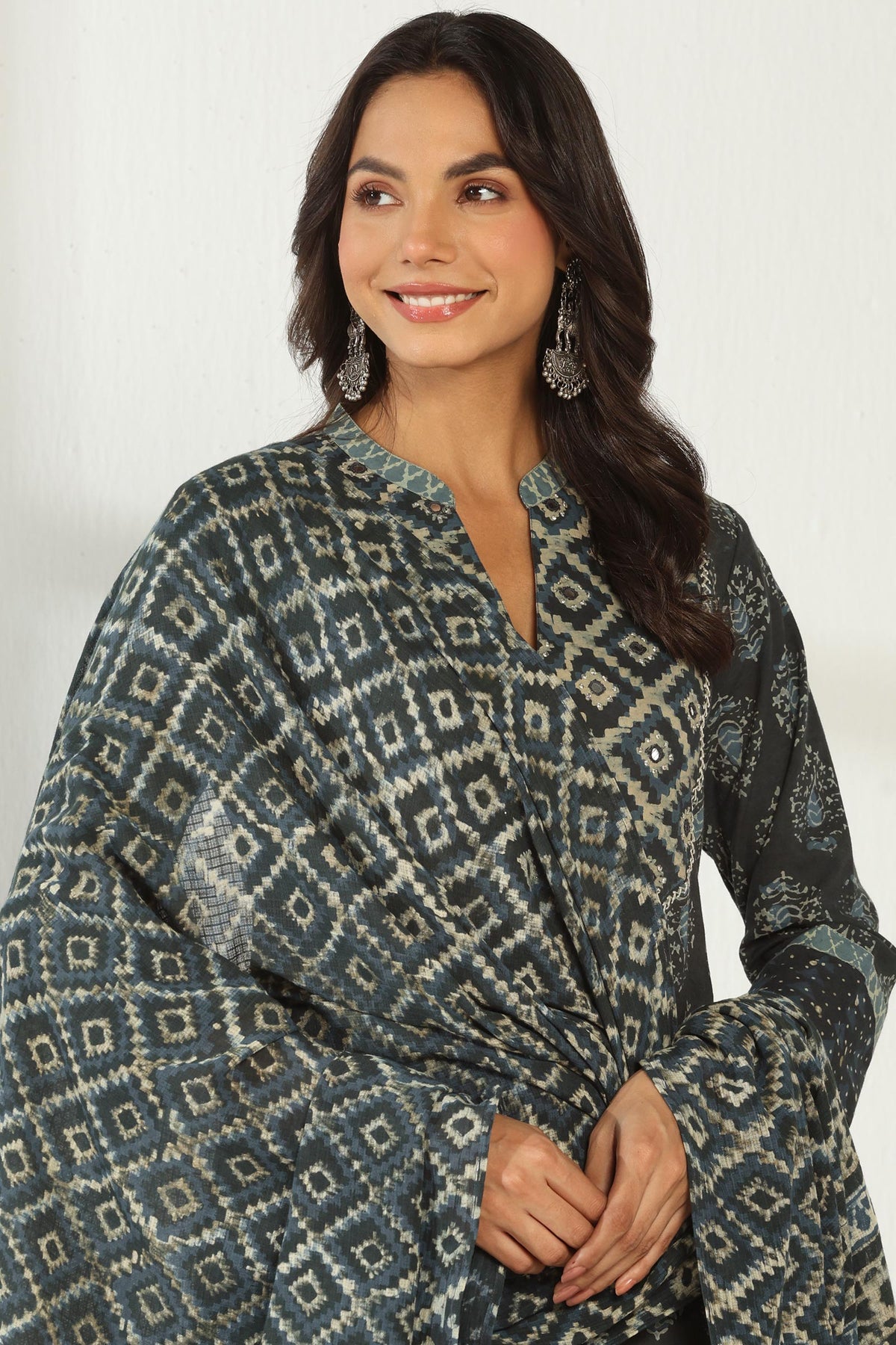 Sehra Yasmina Akola Dupatta