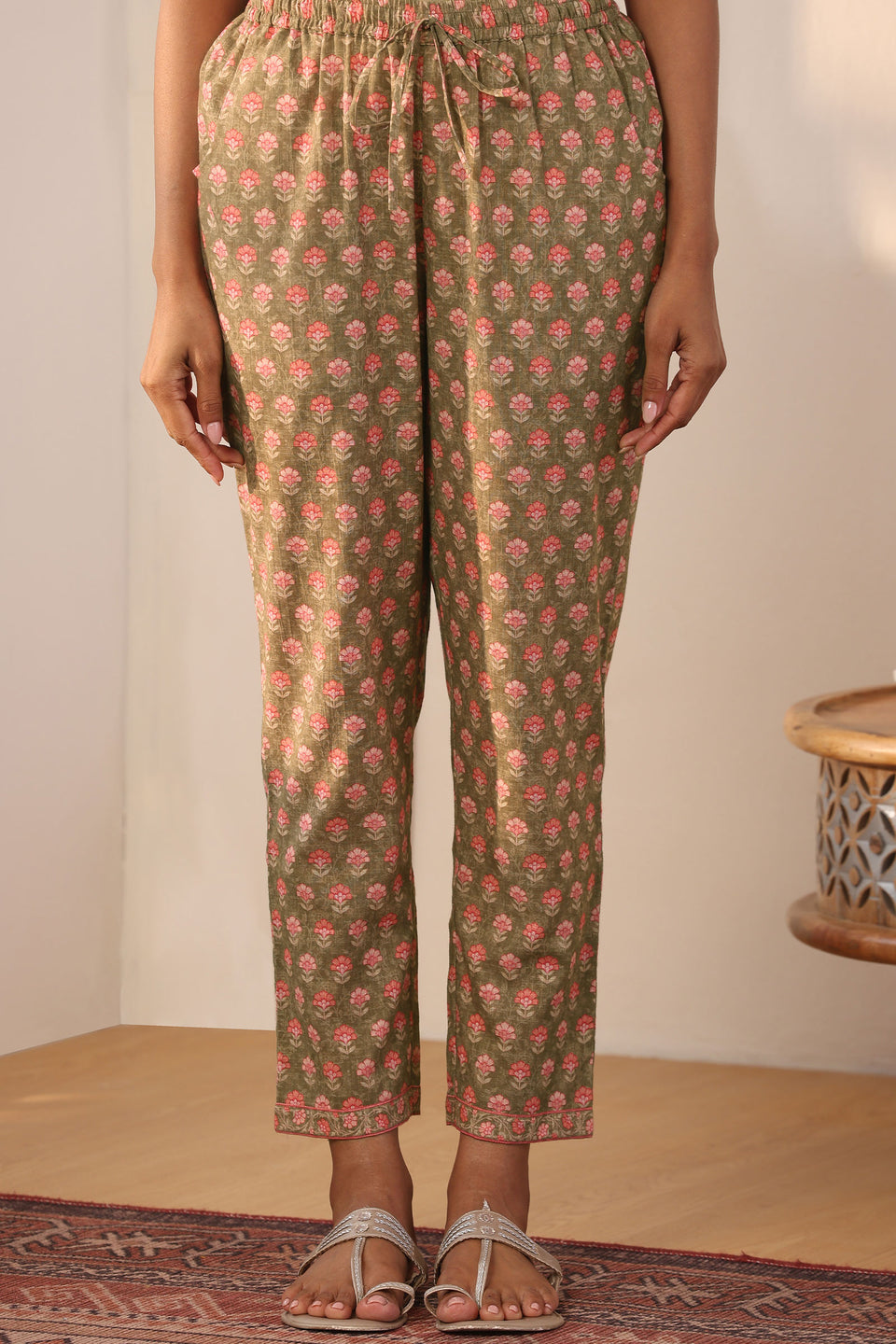 Surplus: Gauhar Asma Narrow Pants