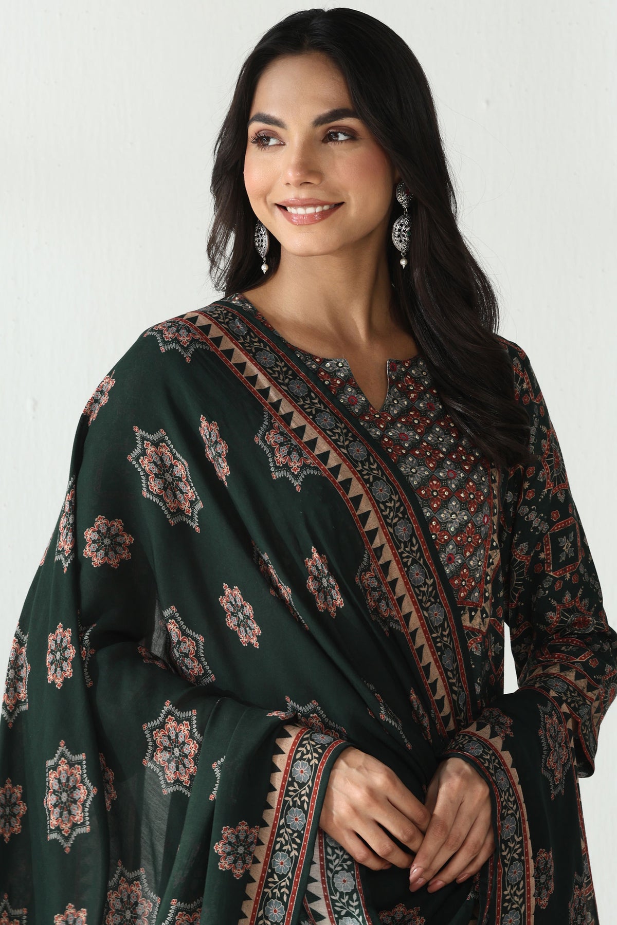 Rangrez Inaaya Dupatta