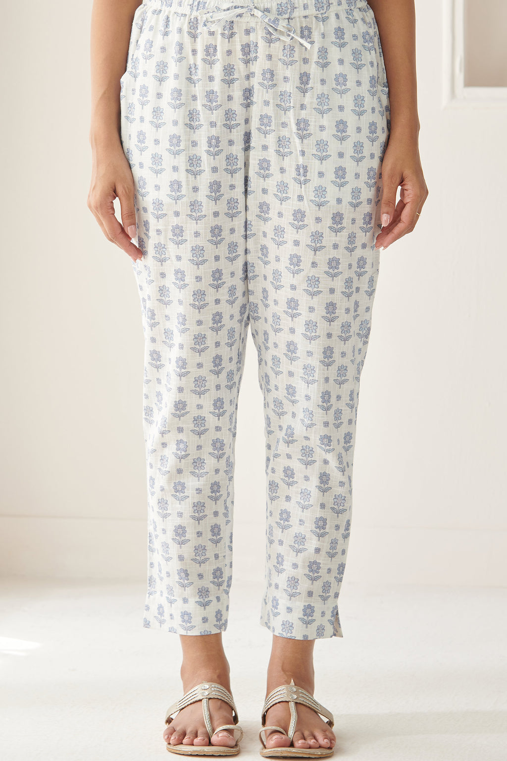 Neelofar Omaira Narrow Pants