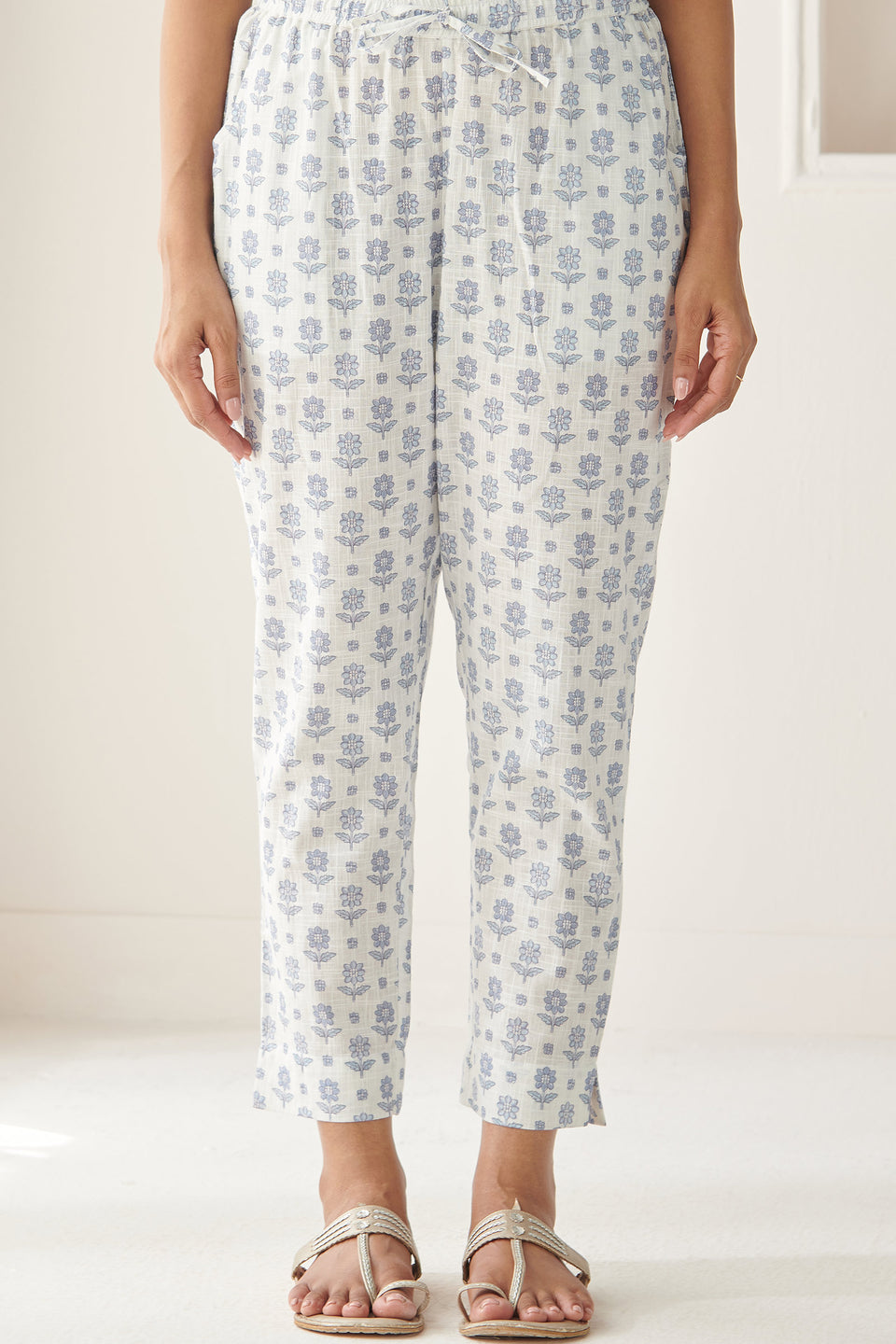 Neelofar Omaira Narrow Pants