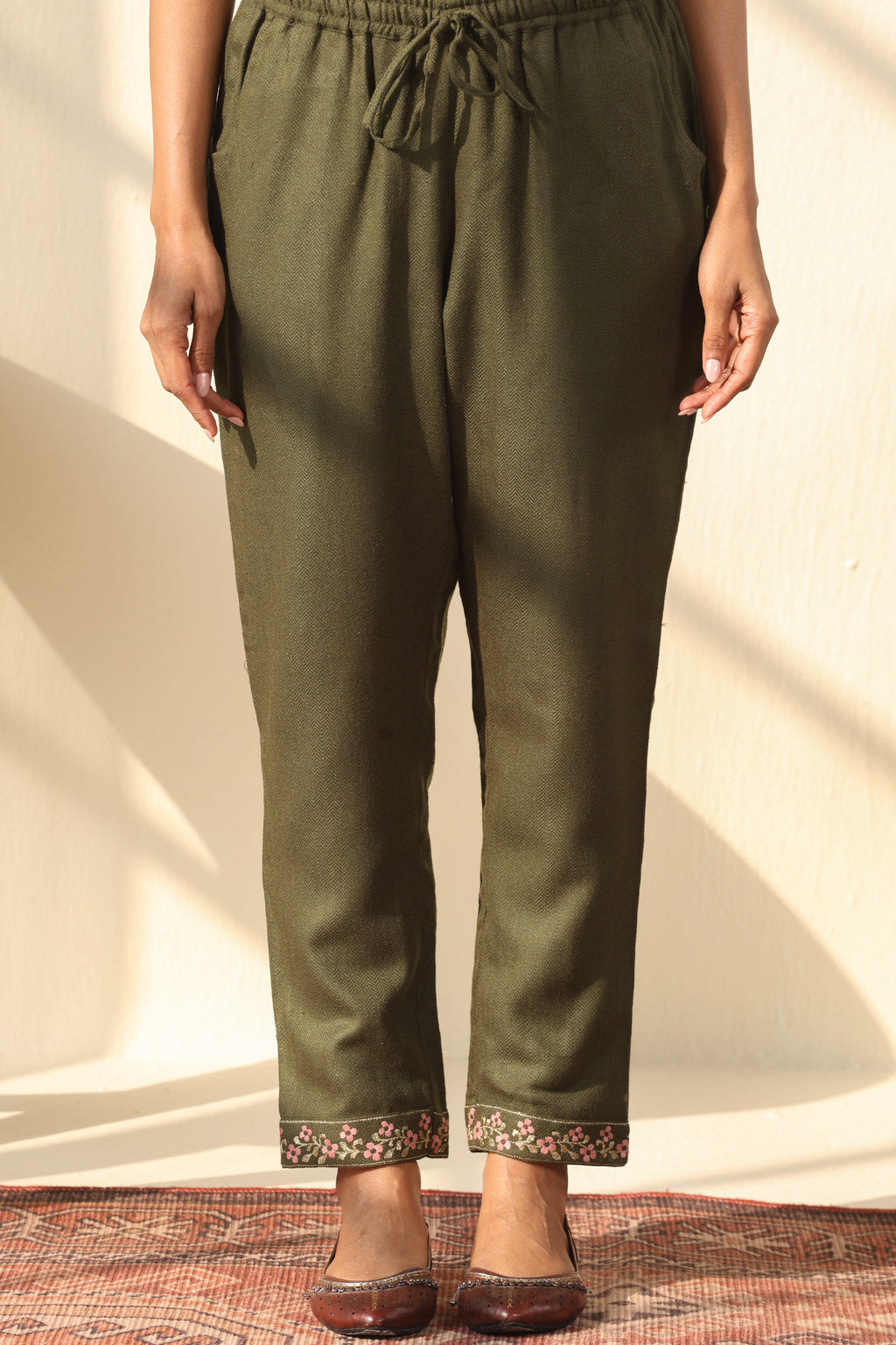 Naadirah Parisa Green Faux Fool Narrow Pants