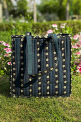 Roza Jasmina Tote Bag