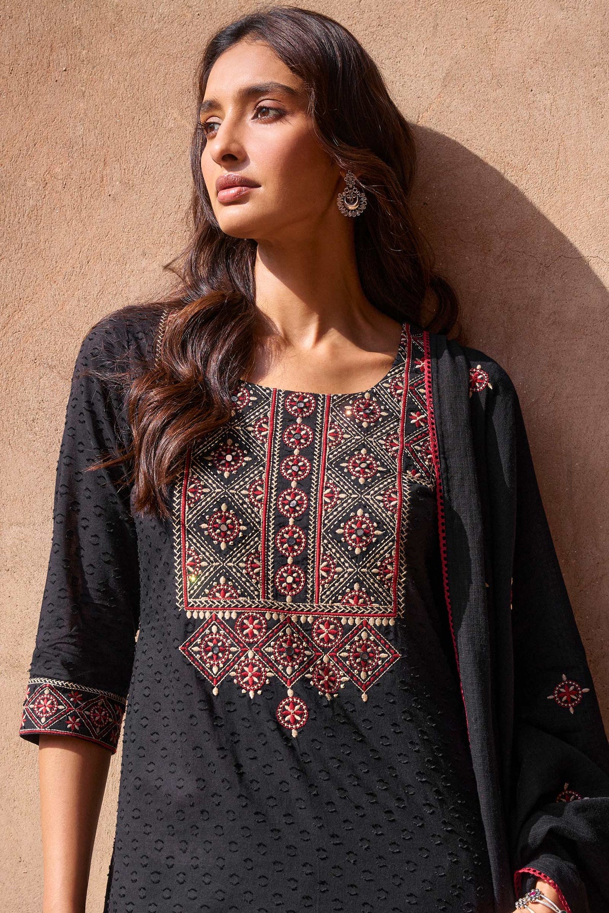 Mehraab Safiya Black Kurta