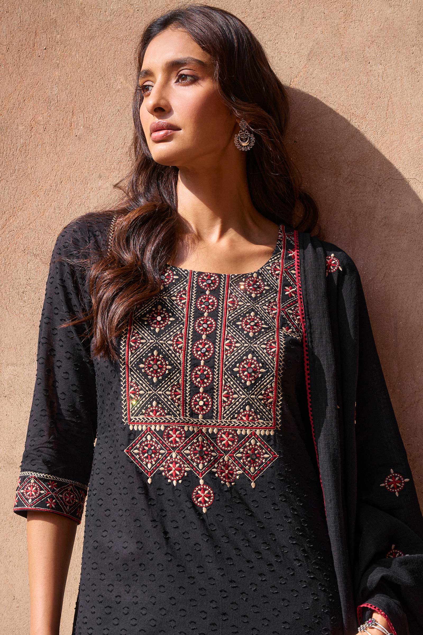 Mehraab Safiya Black Kurta