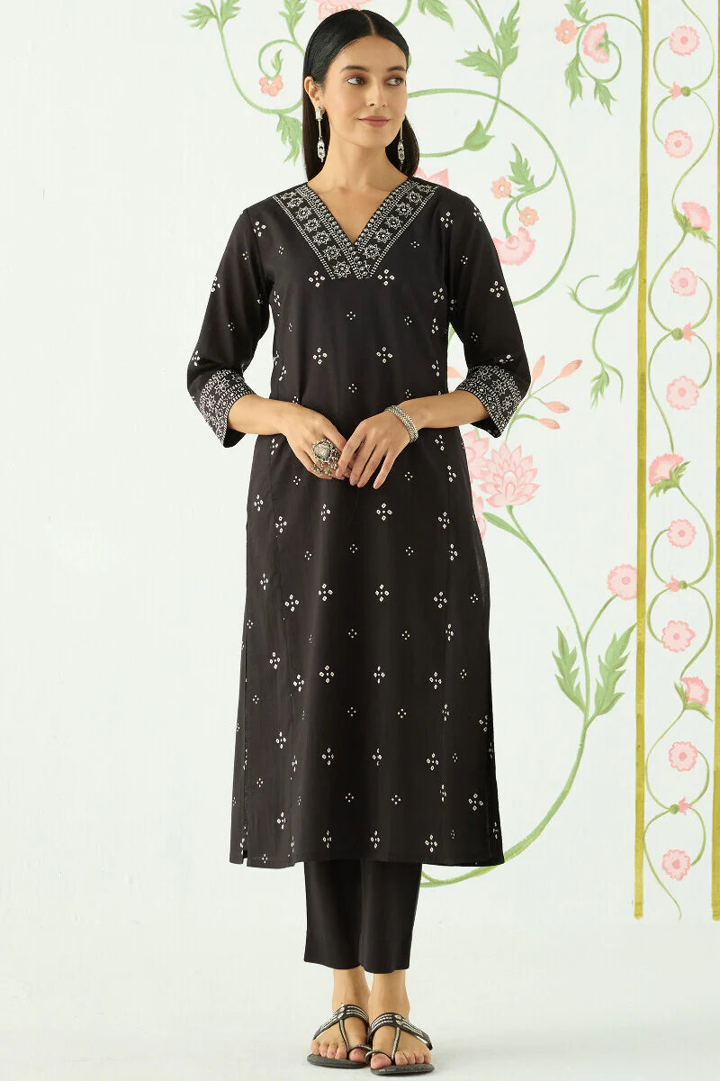 Surplus: Rangrez Maira Kurta