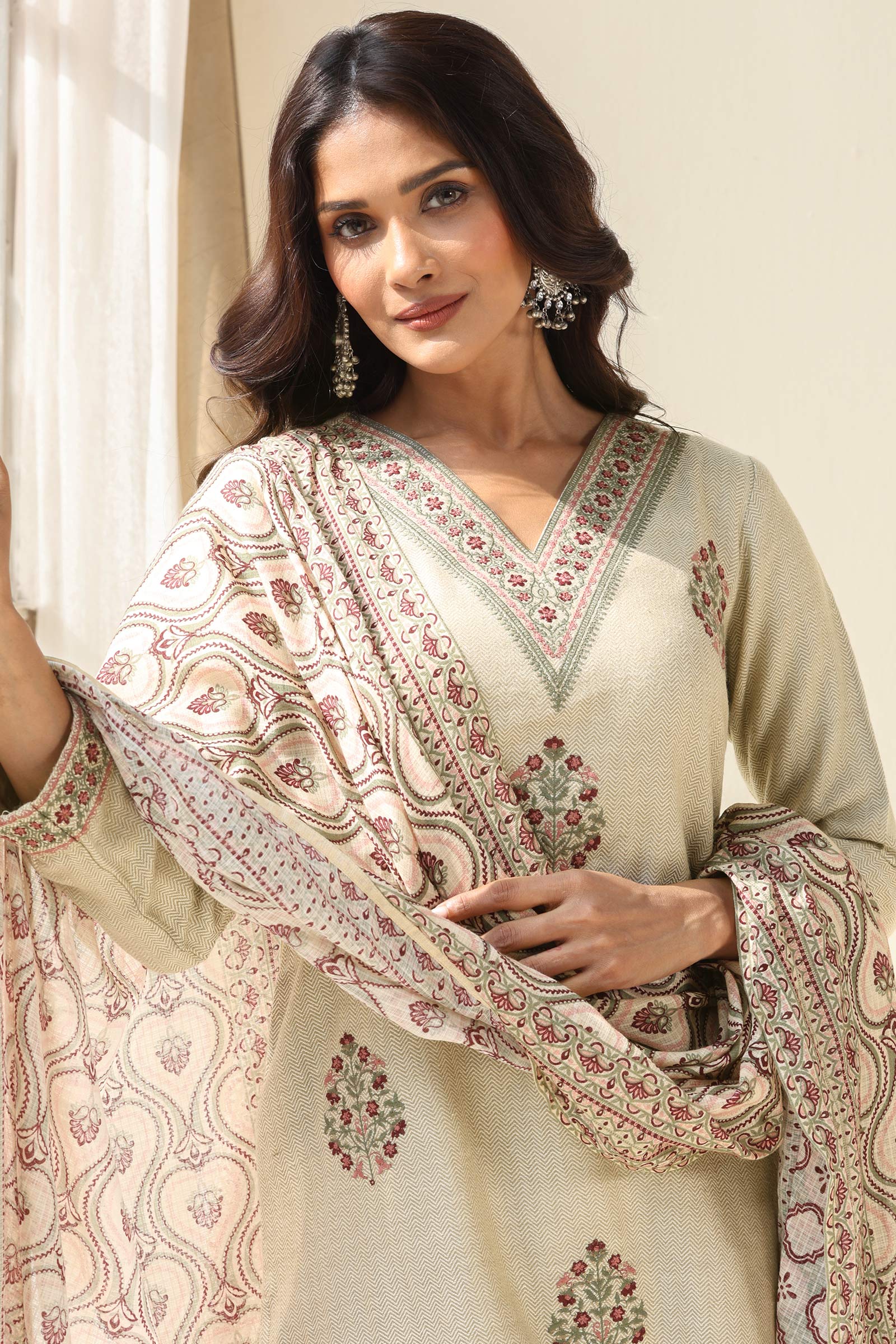 Surplus: Naadirah Nahida Faux Wool Kurta