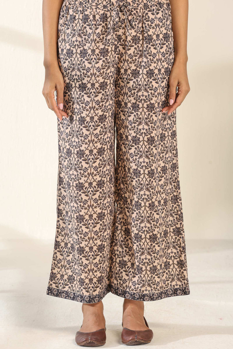 Roz Meher Rahila Farsi