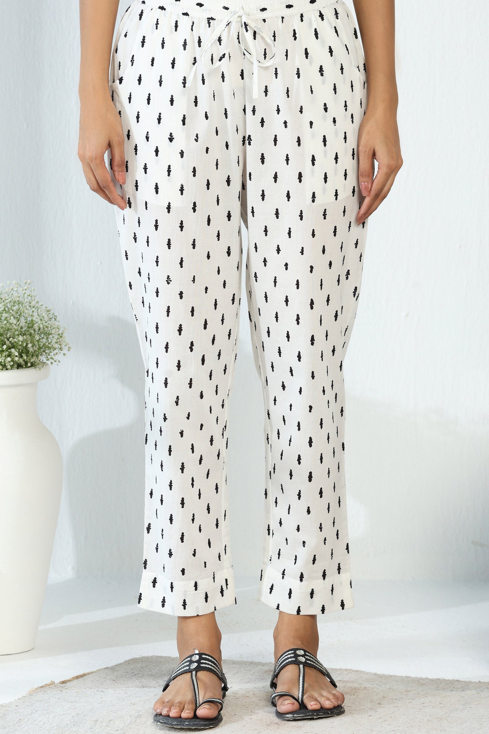 Mumtaz Farhin Sanganeri Narrow Pants