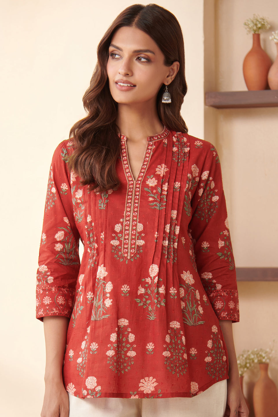 Gulbarg Sanganeri Farzana Top