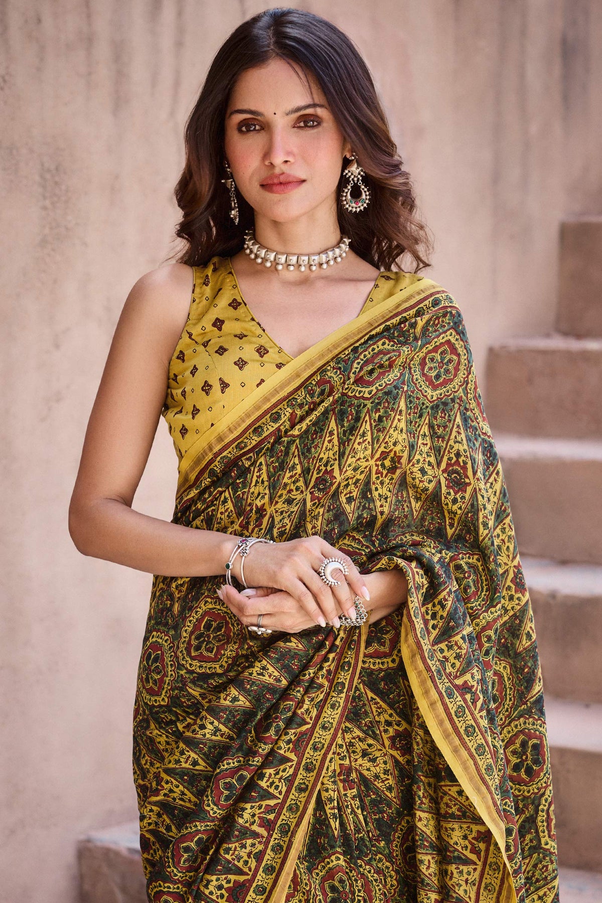 Sehra Gazal Ajrak Saree