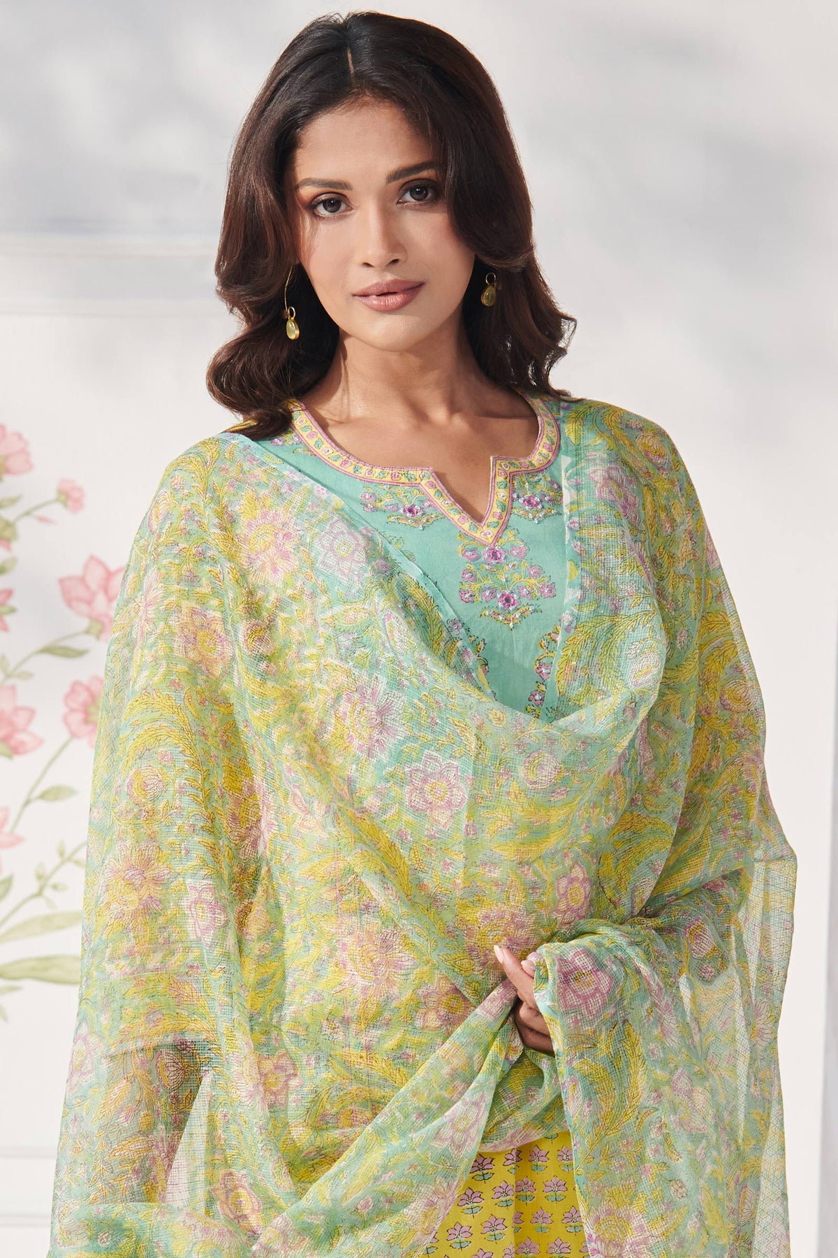 Surplus: Rosheen Fizah Sanganeri Dupatta