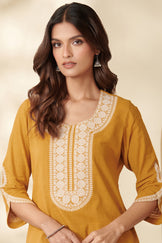 Mehraab Bano Mustard Kurta