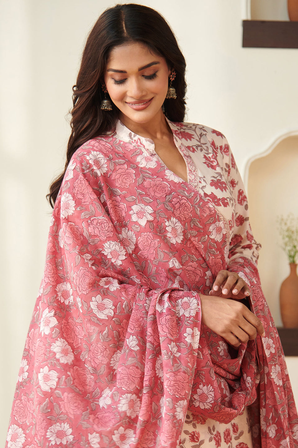 Gulbarg Farnaz Sanganeri Dupatta