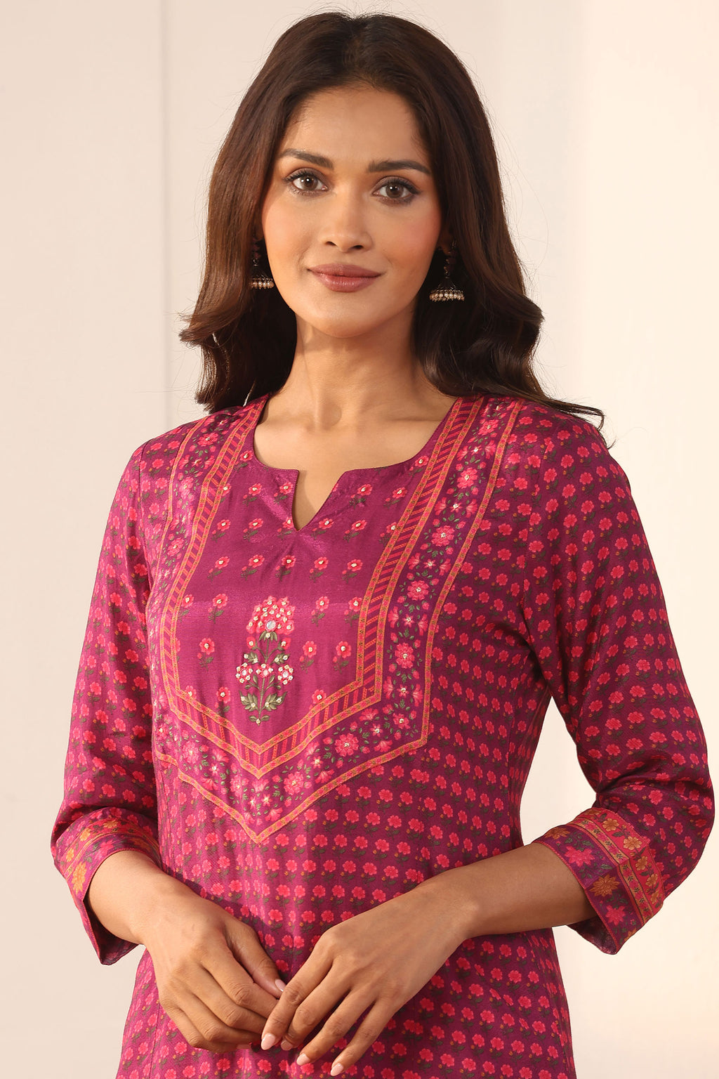 Surplus: Mahnoor Zara Kurta