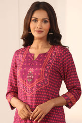 Surplus: Mahnoor Zara Kurta