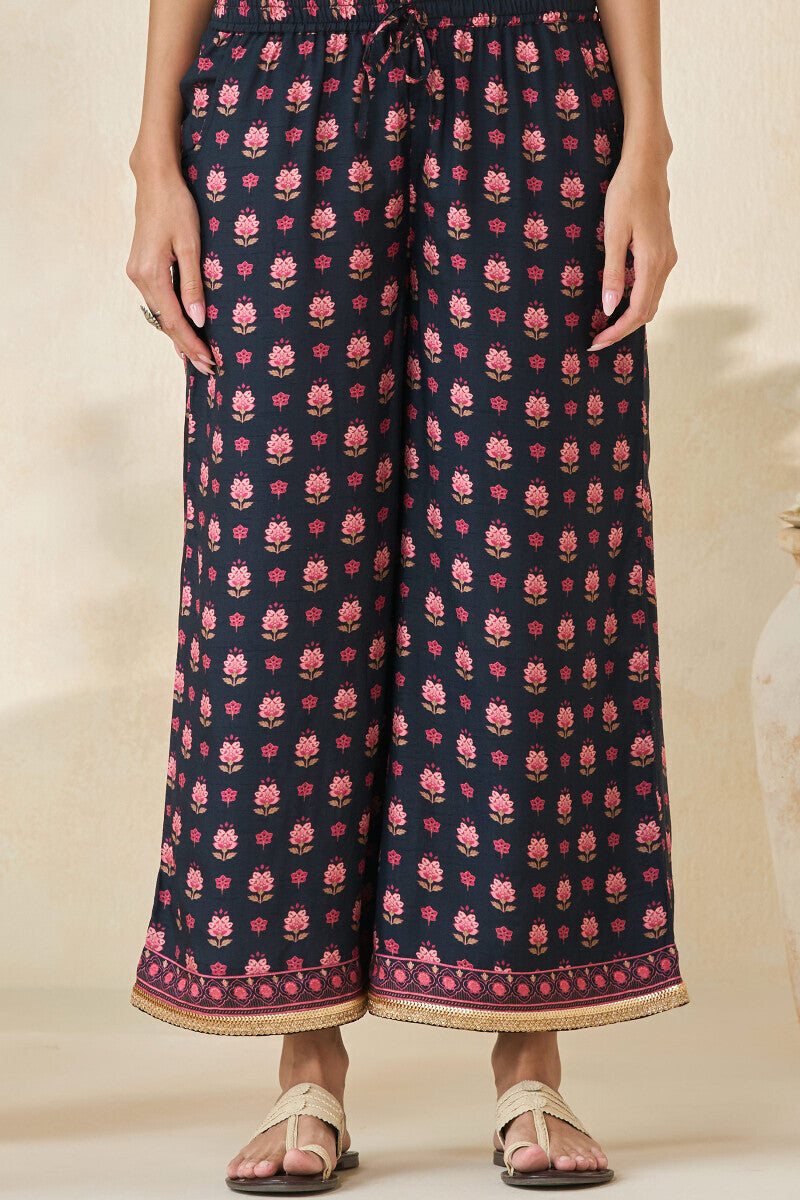 Mehrunissa Aafiya Palazzo