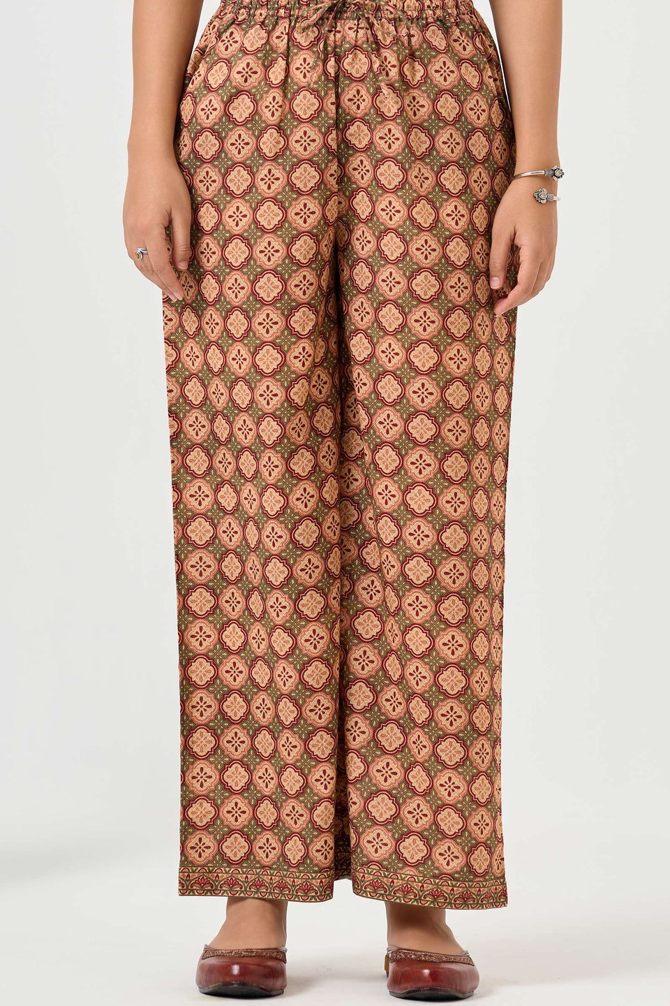 Surplus: Meher Samreen Farsi