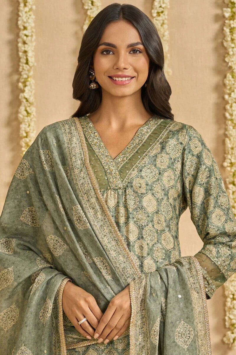 Surplus: Mehrunissa Feriha Dupatta