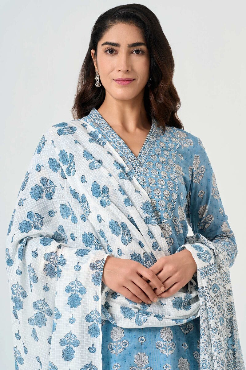 Neelofar Fiza Dupatta