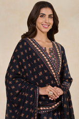 Mehrunissa Saira Dupatta