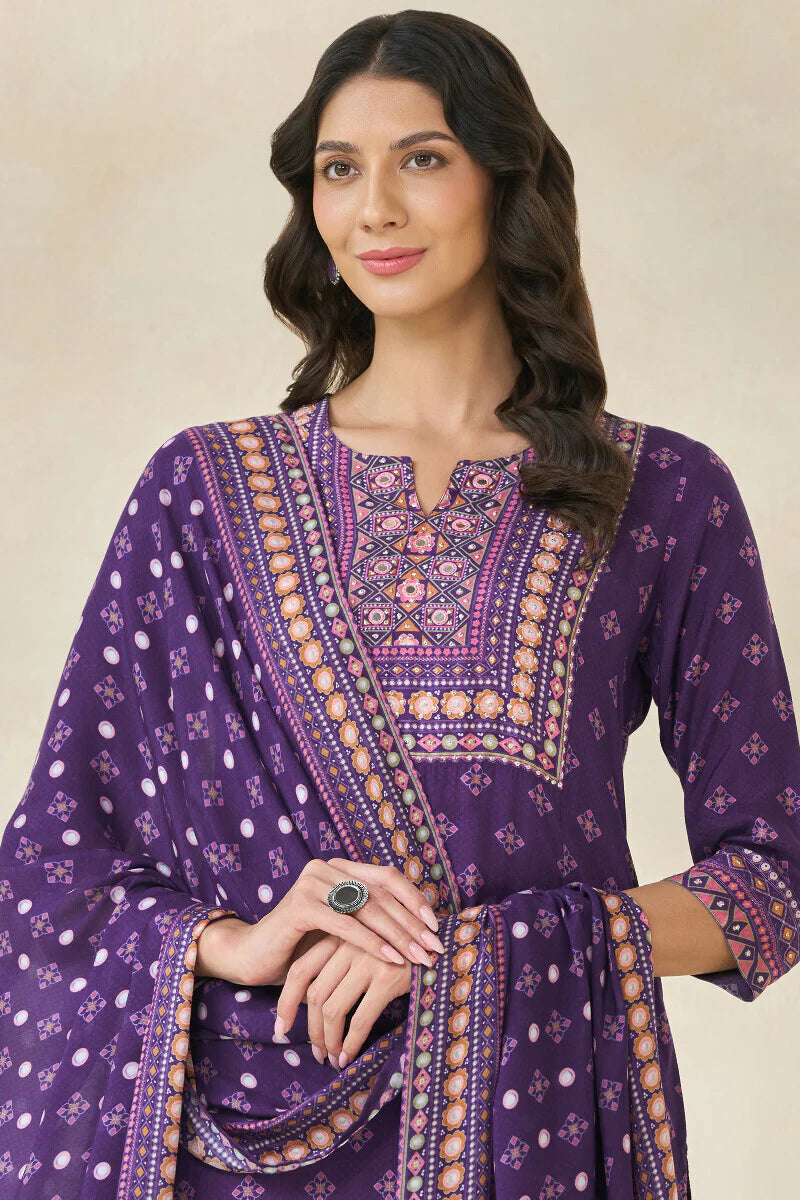 Surplus: Mehrunissa Amreen Dupatta