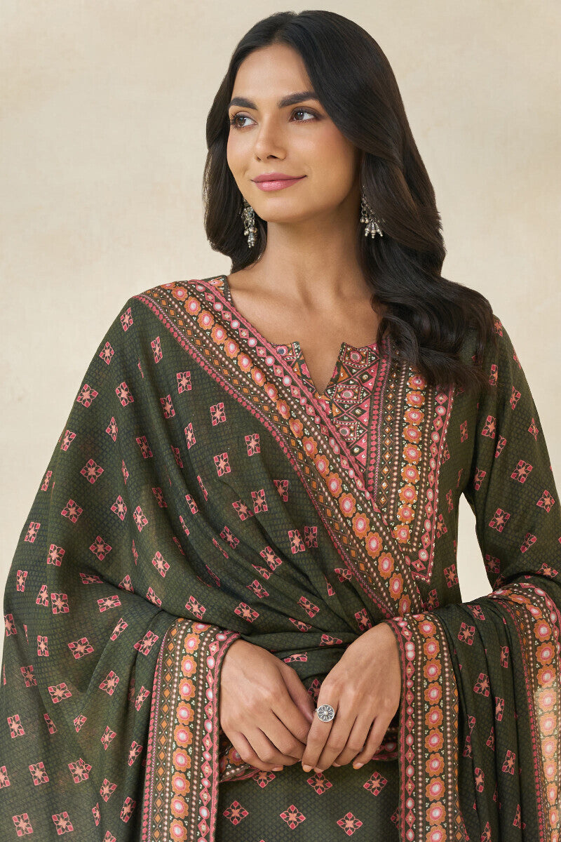 Mehrunissa Arya Dupatta