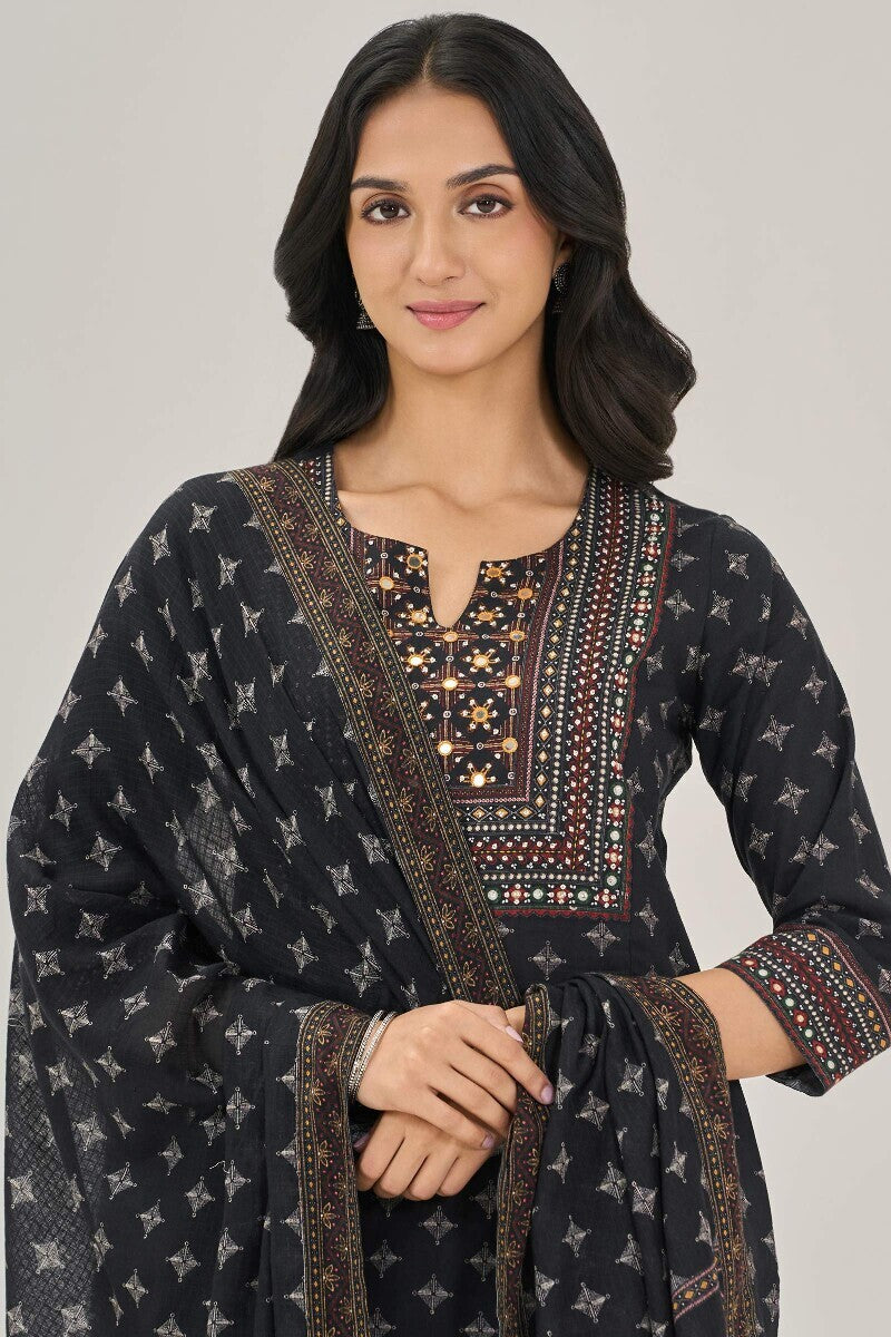 Rangrez Zaaida Dupatta – Farida Gupta India