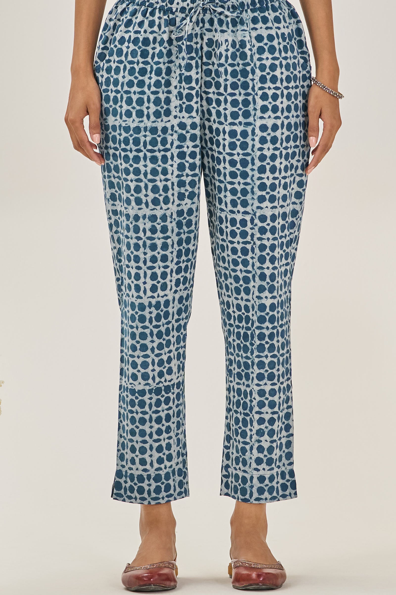 Nurtaj Rumaisa Narrow Pants