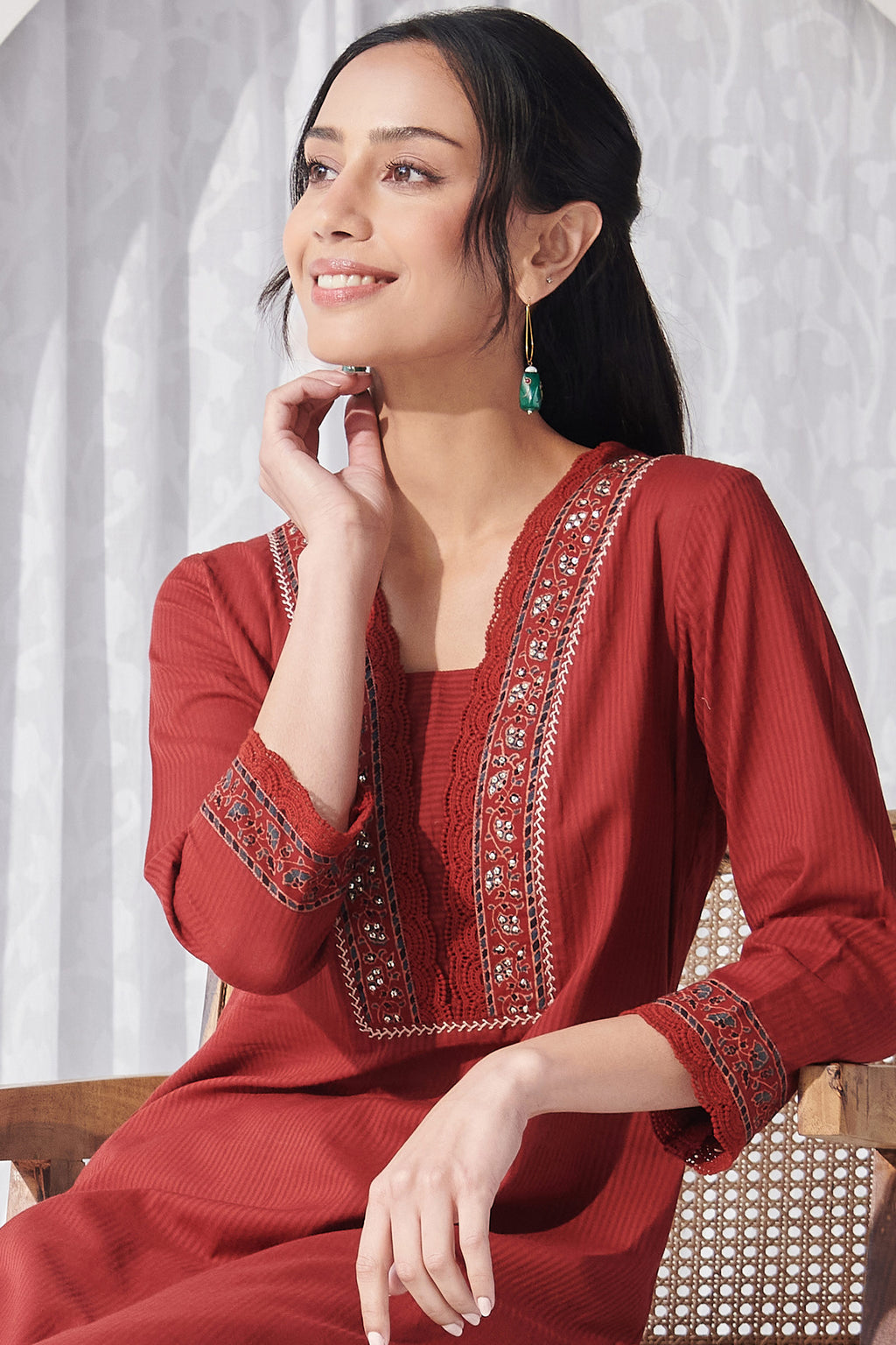 Sehra Amyra Red Ajrak Kurta