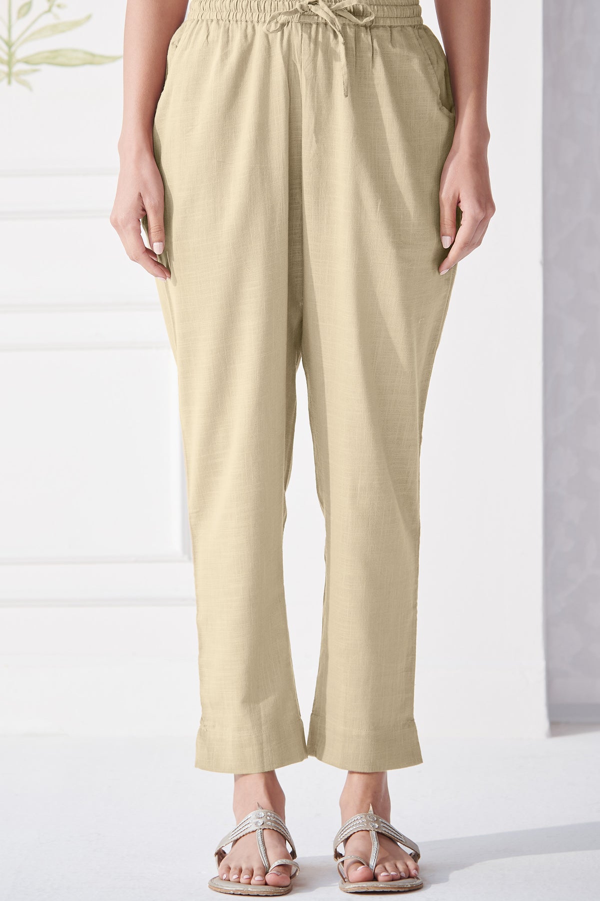 Roza Gulbahar Beige Narrow Pants
