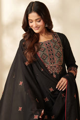 Mehraab Safiya Black Dupatta
