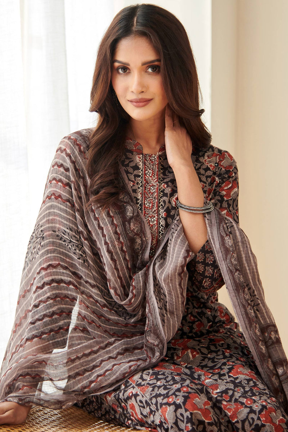 Sehra Nafeesa Bagru Dupatta