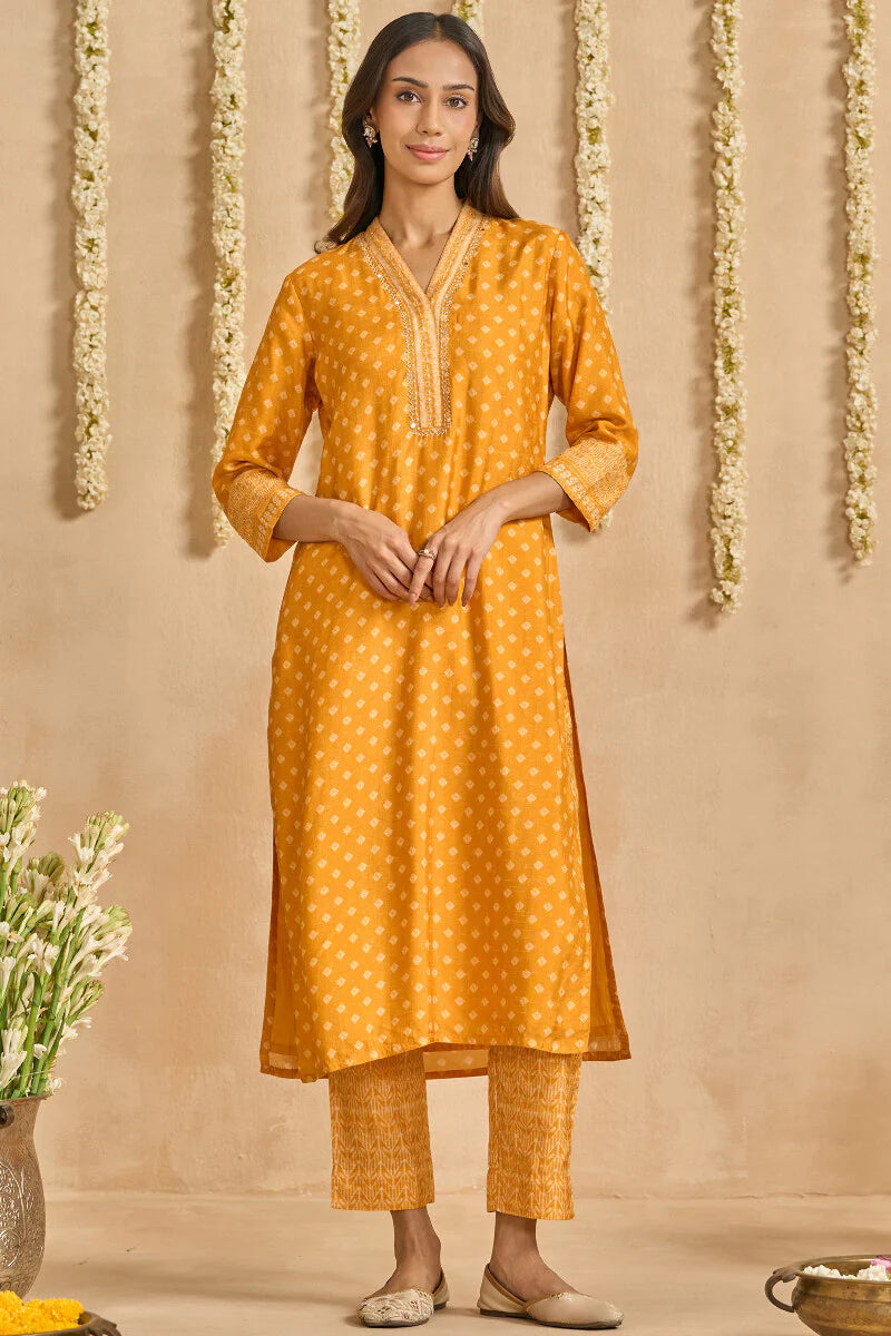 Surplus: Mehrunissa Naureen Kurta