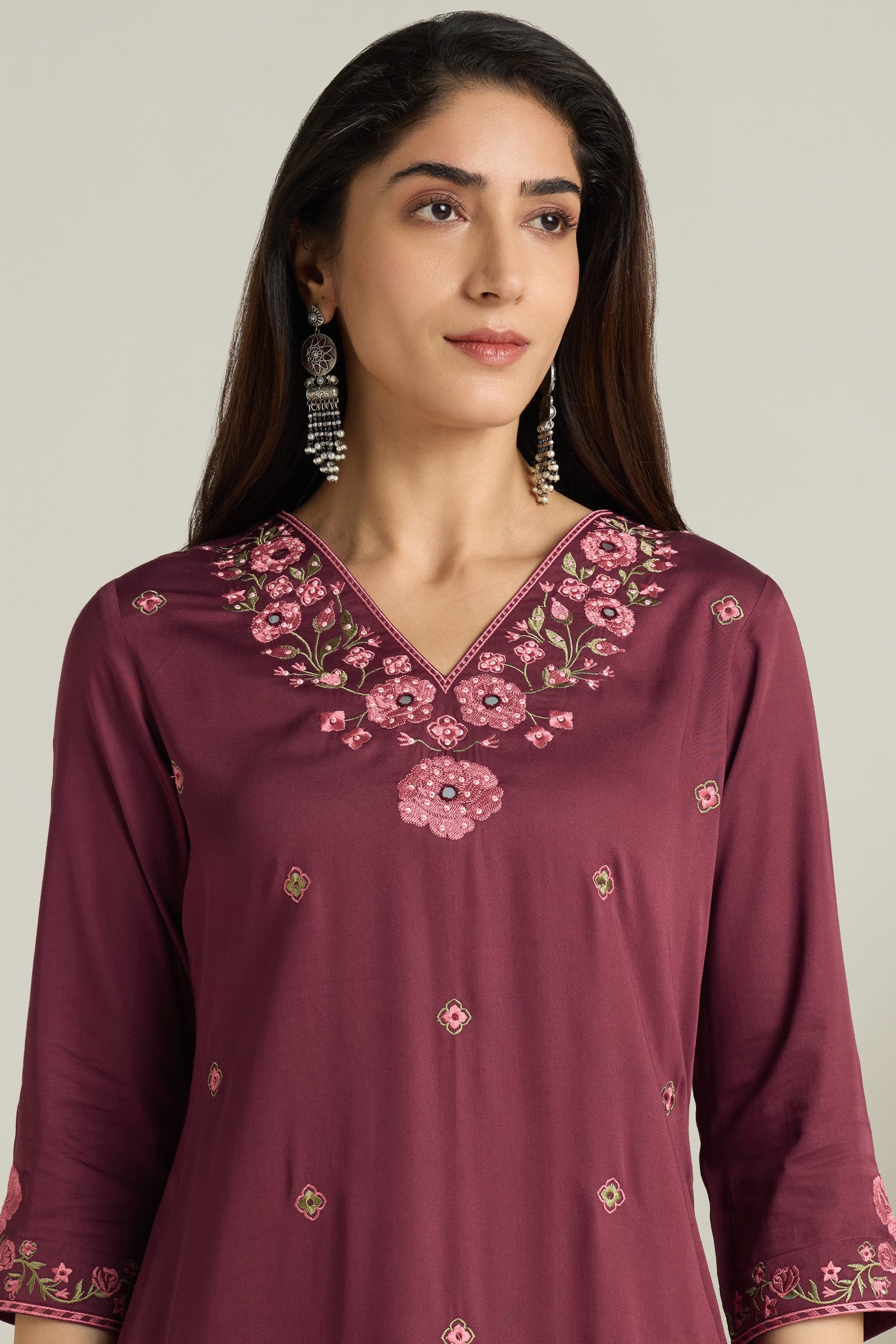 Surplus: Mehraab Laila Kurta