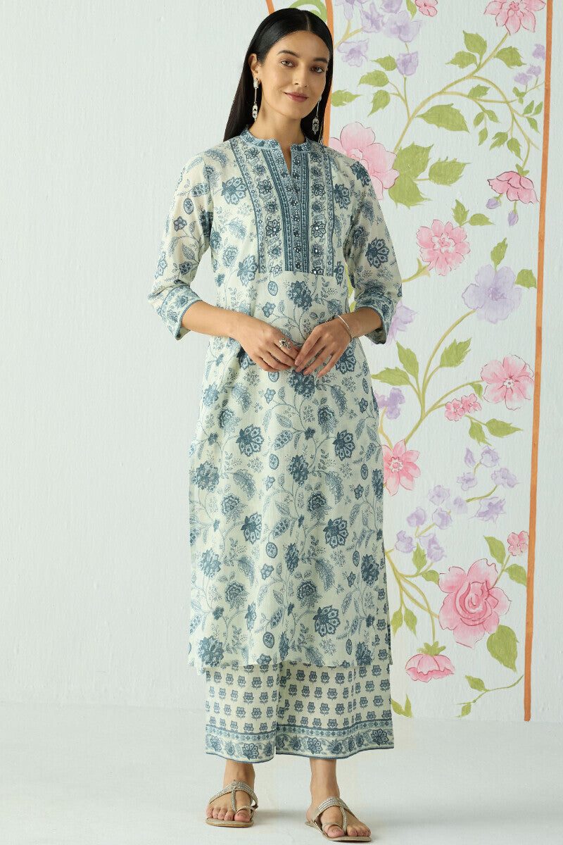 Neelofar Rumaisa Kurta