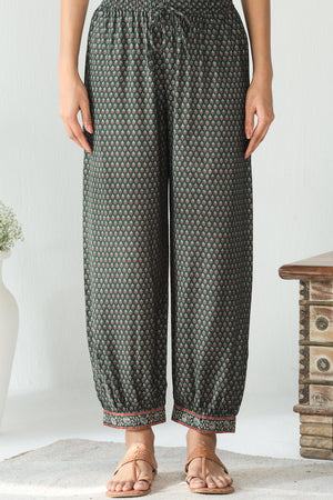 Rangrez Inaaya Izhaar Pants