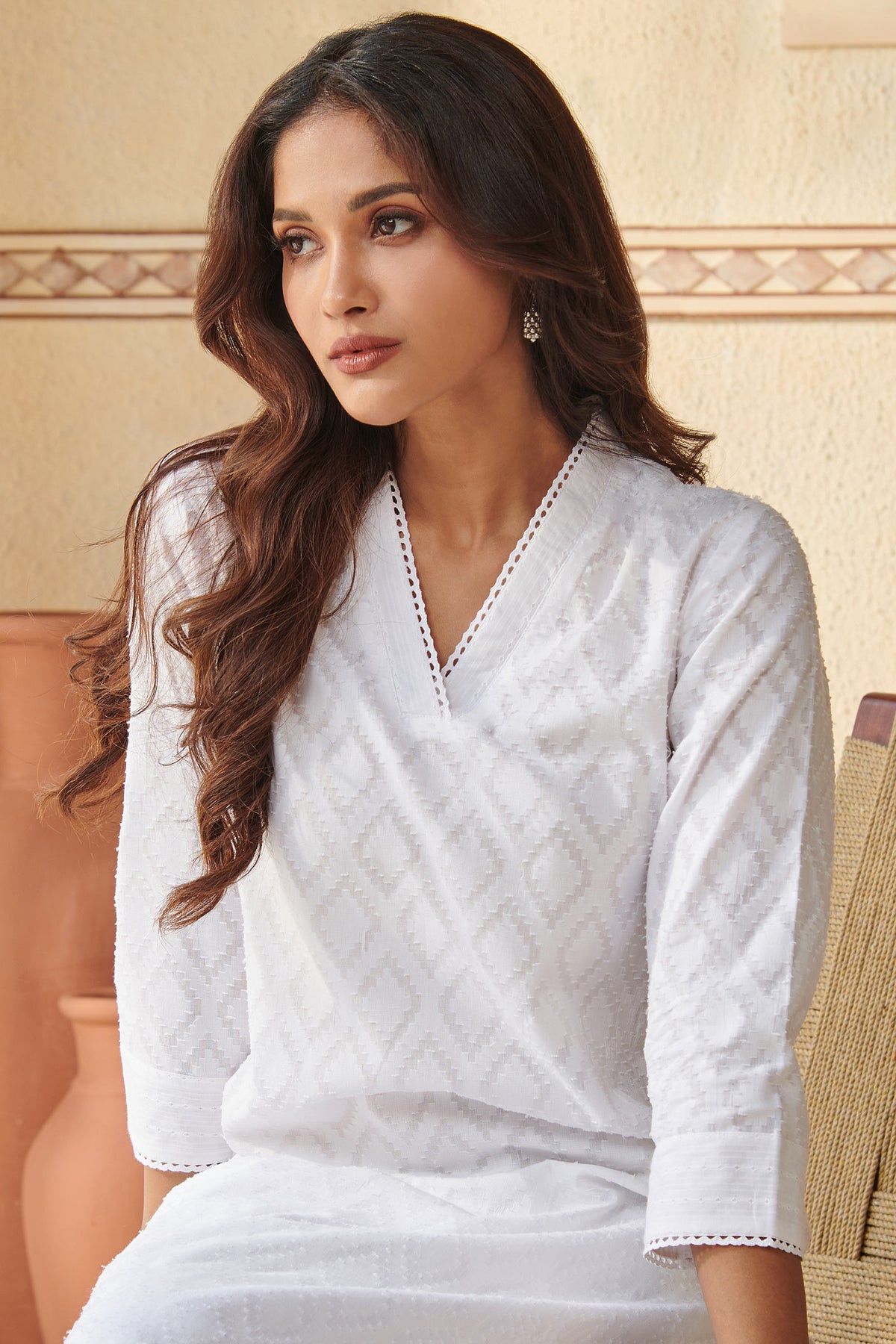 Roza Nargis White Kurta