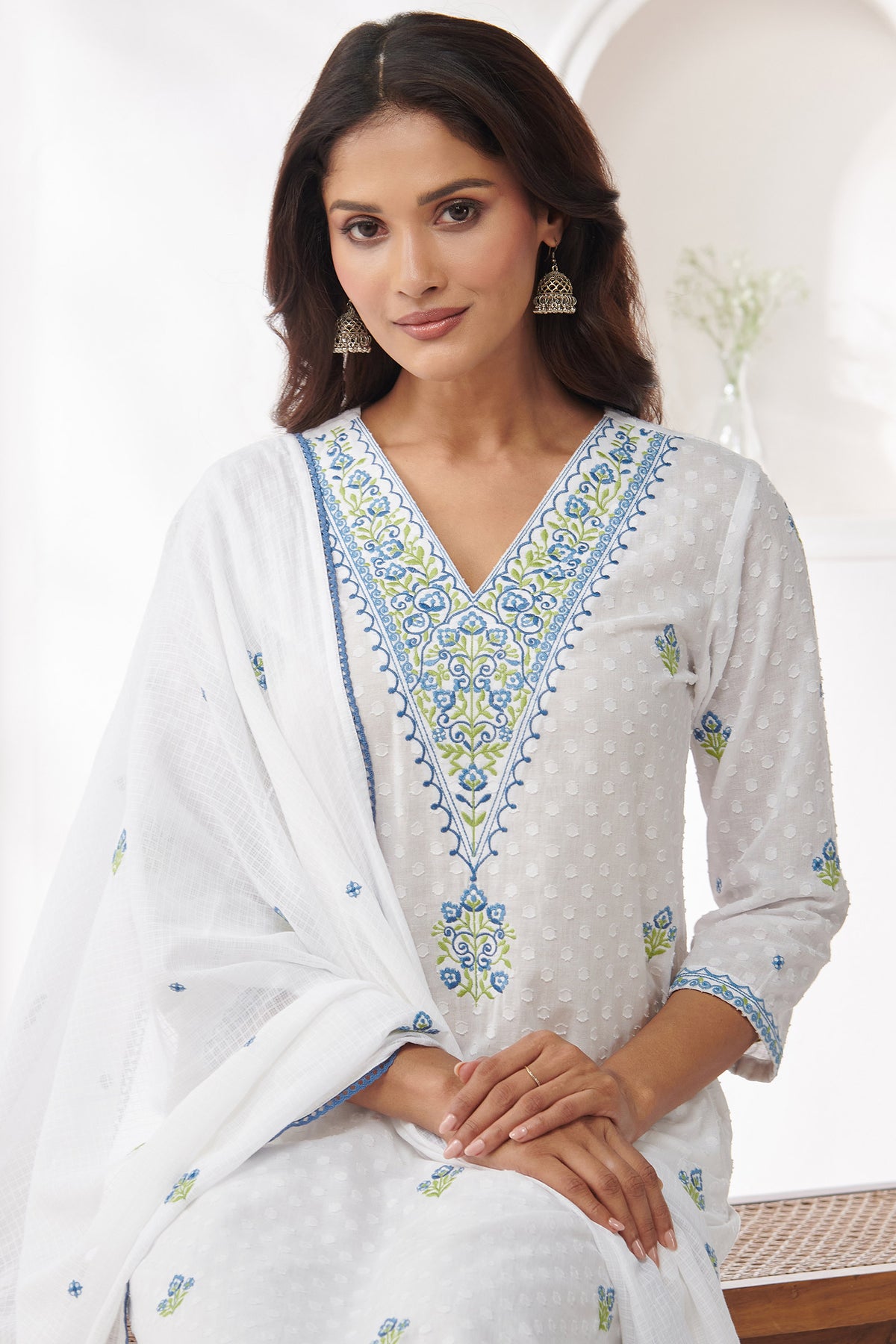 Mehraab Samaira White Kurta