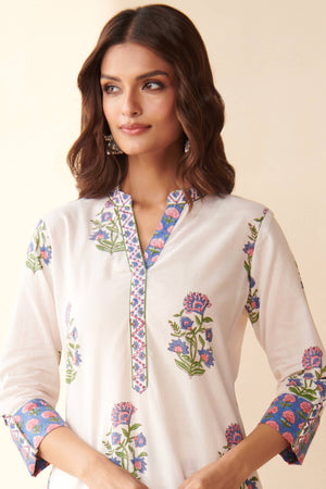 Gulbarg Zeinab Sanganeri Kurta