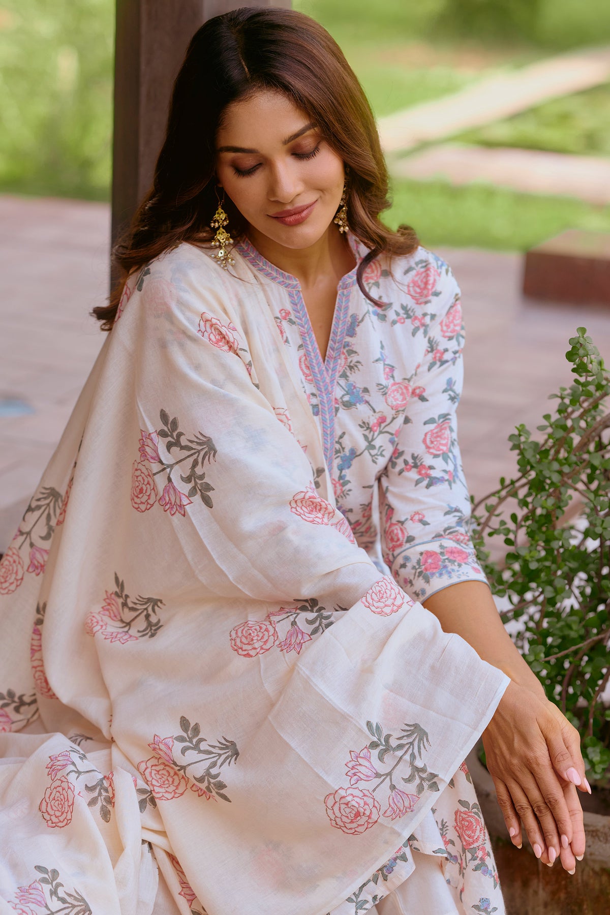 Gulbarg Samrina Dupatta