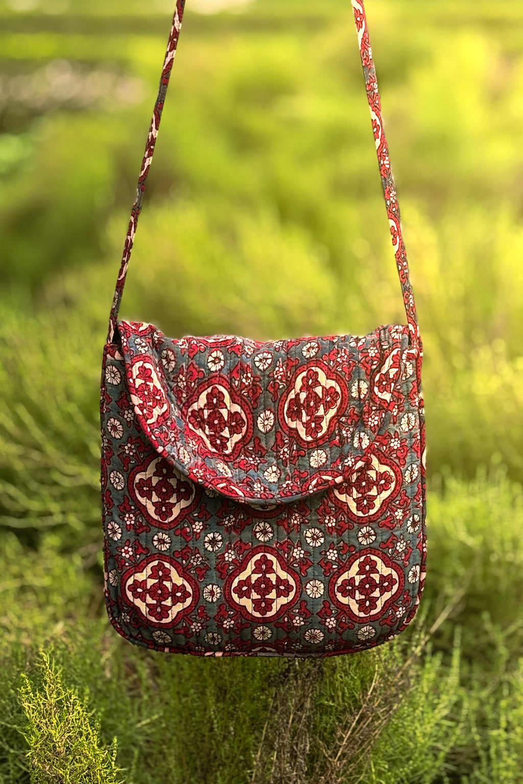 Roza Mehnaaz Crossbody Bag