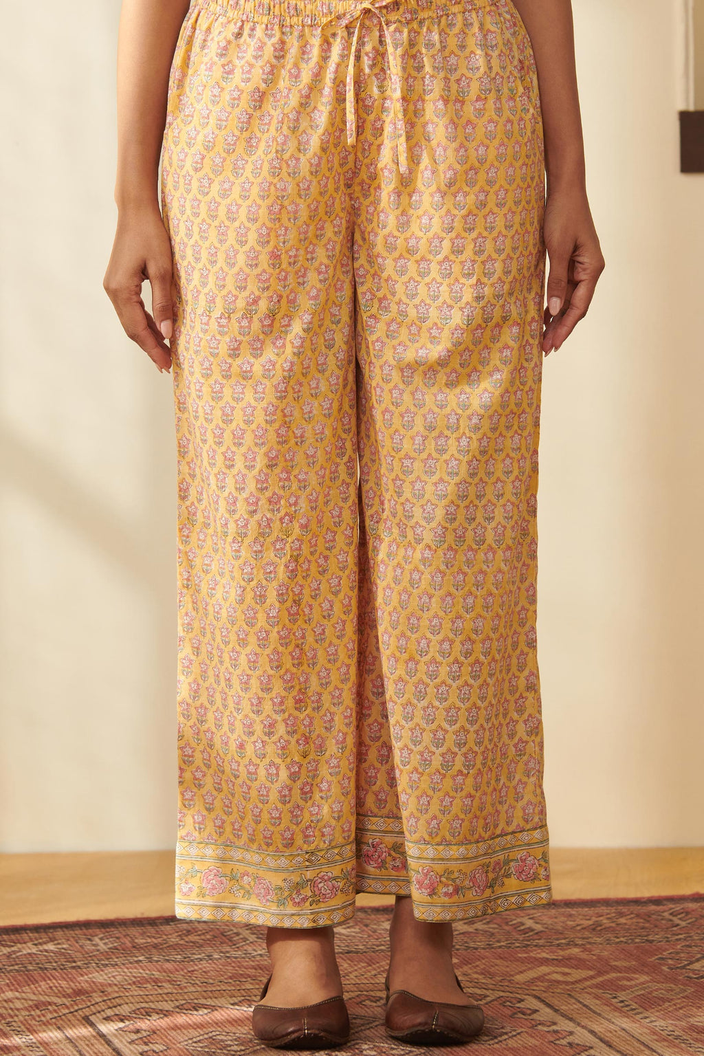 Gulraiz Suhana Sanganeri Farsi