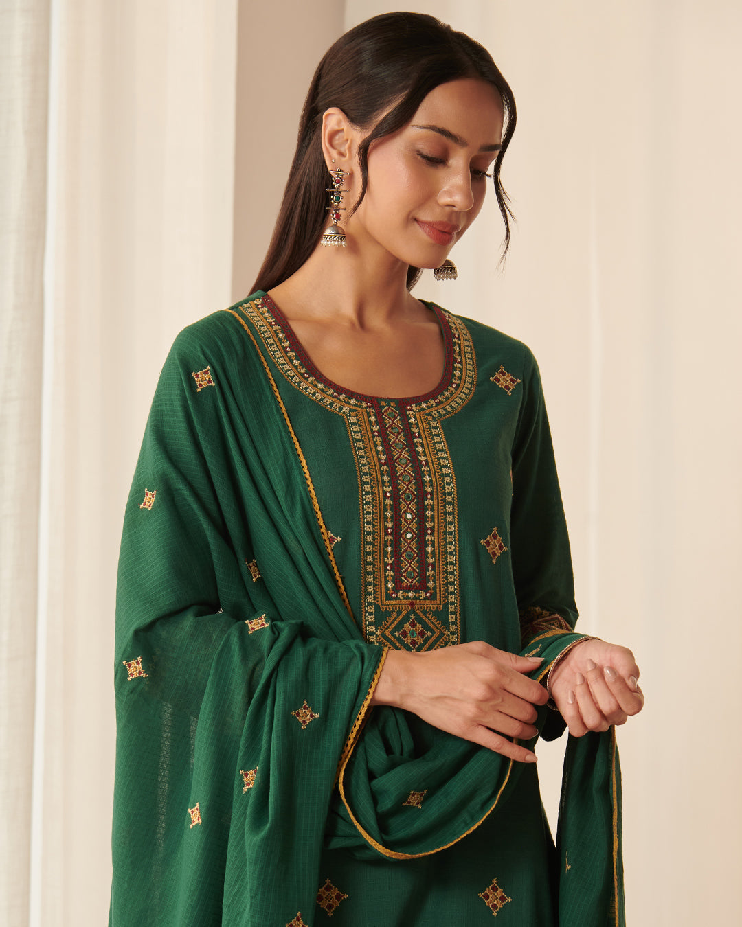 Mehraab Mira Green Dupatta