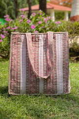 Roza Saya Tote Bag