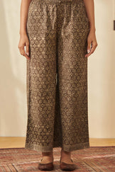 Sehra Zaira Akola Farsi