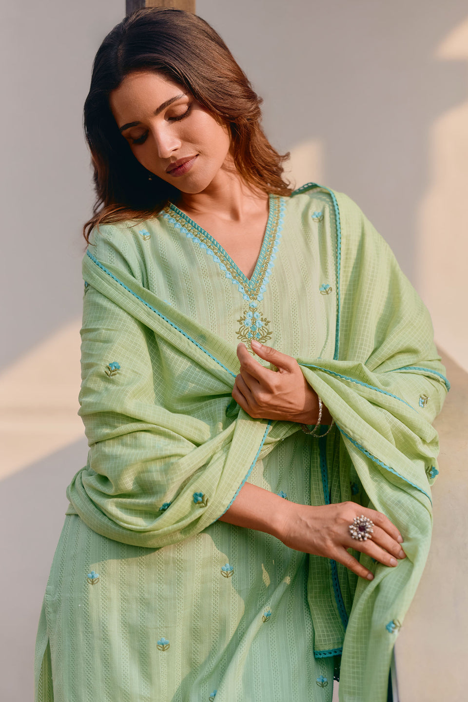 Mehraab Amira Green Dupatta